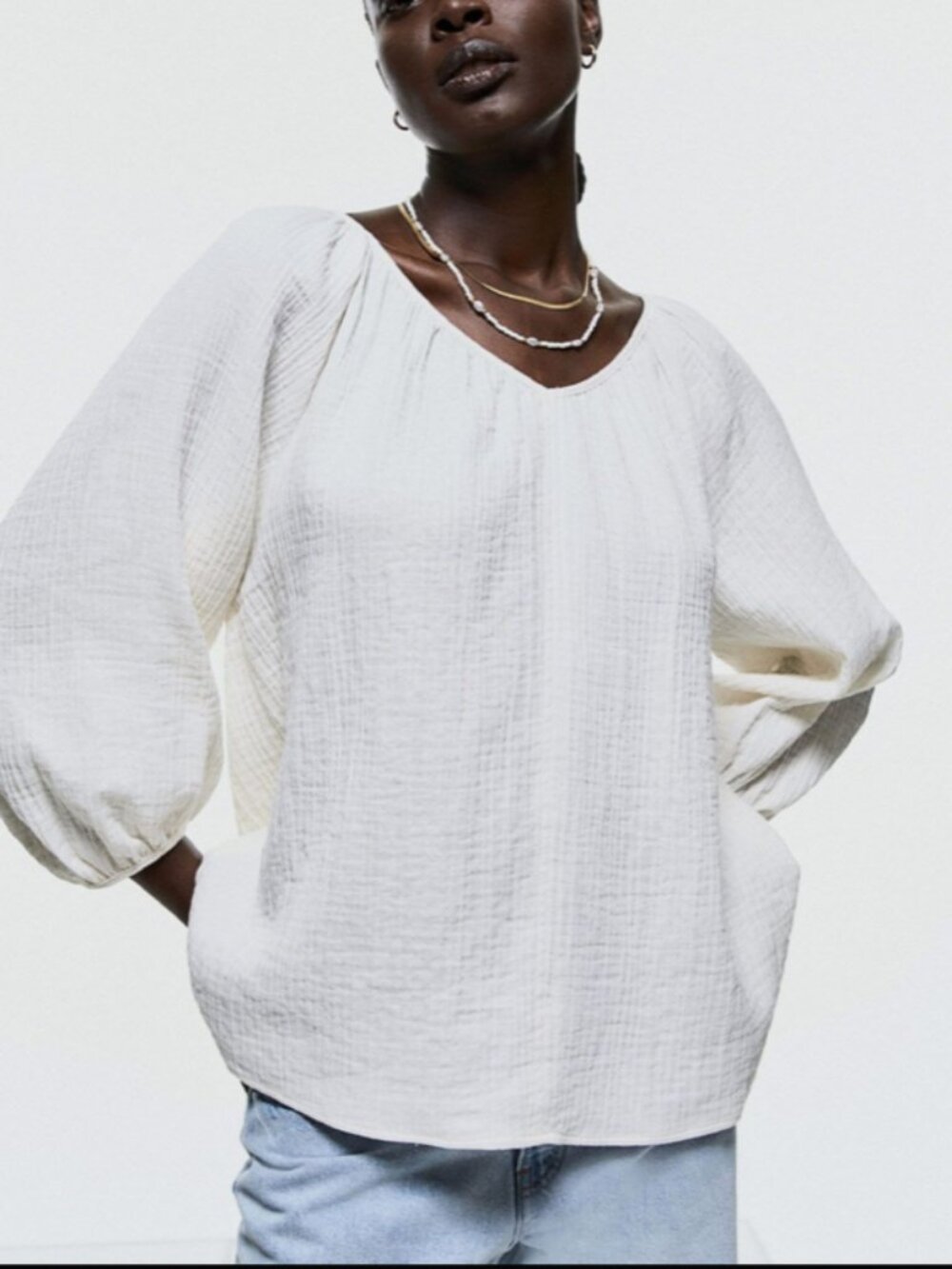 H & M Peasant Blouse Off White, 3/4 Balloon Sleeves, V-Neck Tie in Back XS